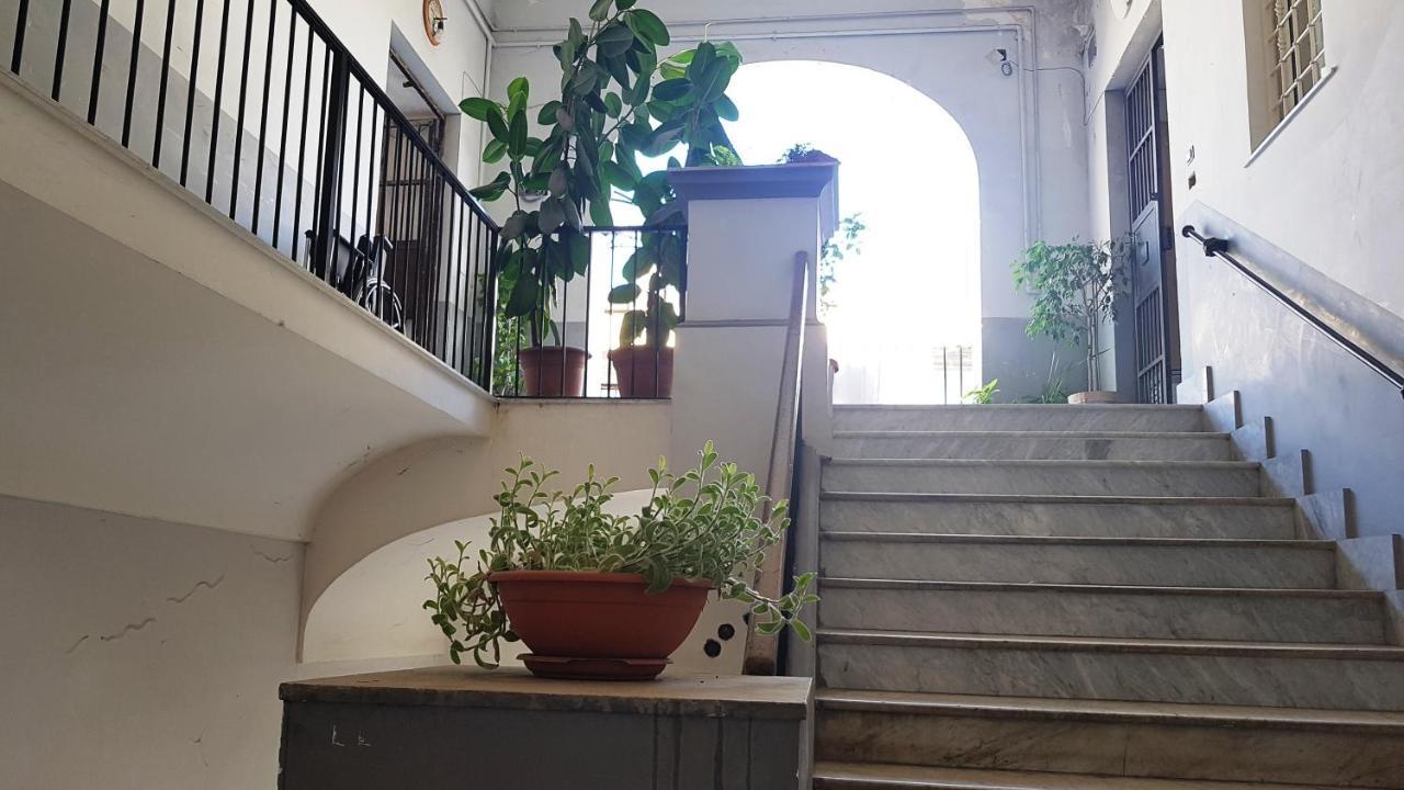 Metro Duomo B&B Naples Luaran gambar
