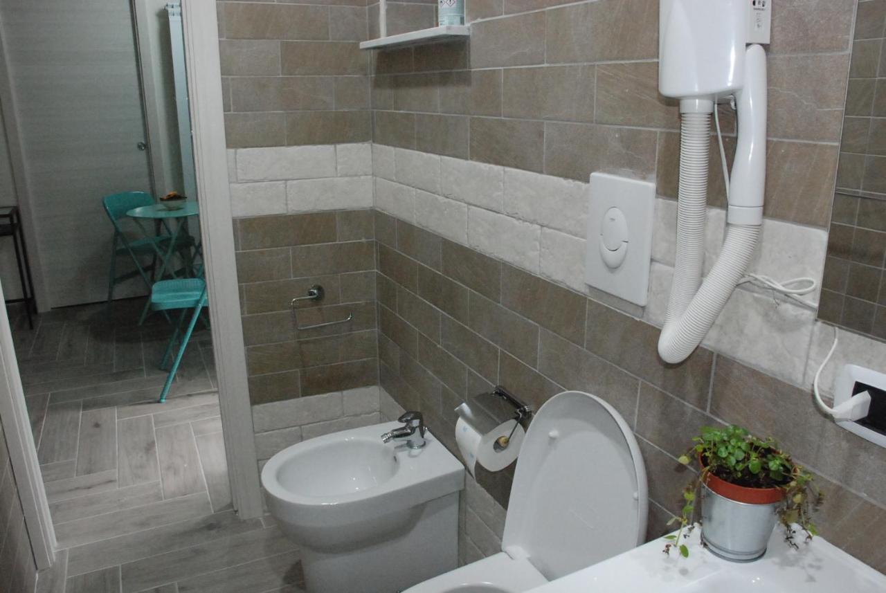 Metro Duomo B&B Naples Luaran gambar